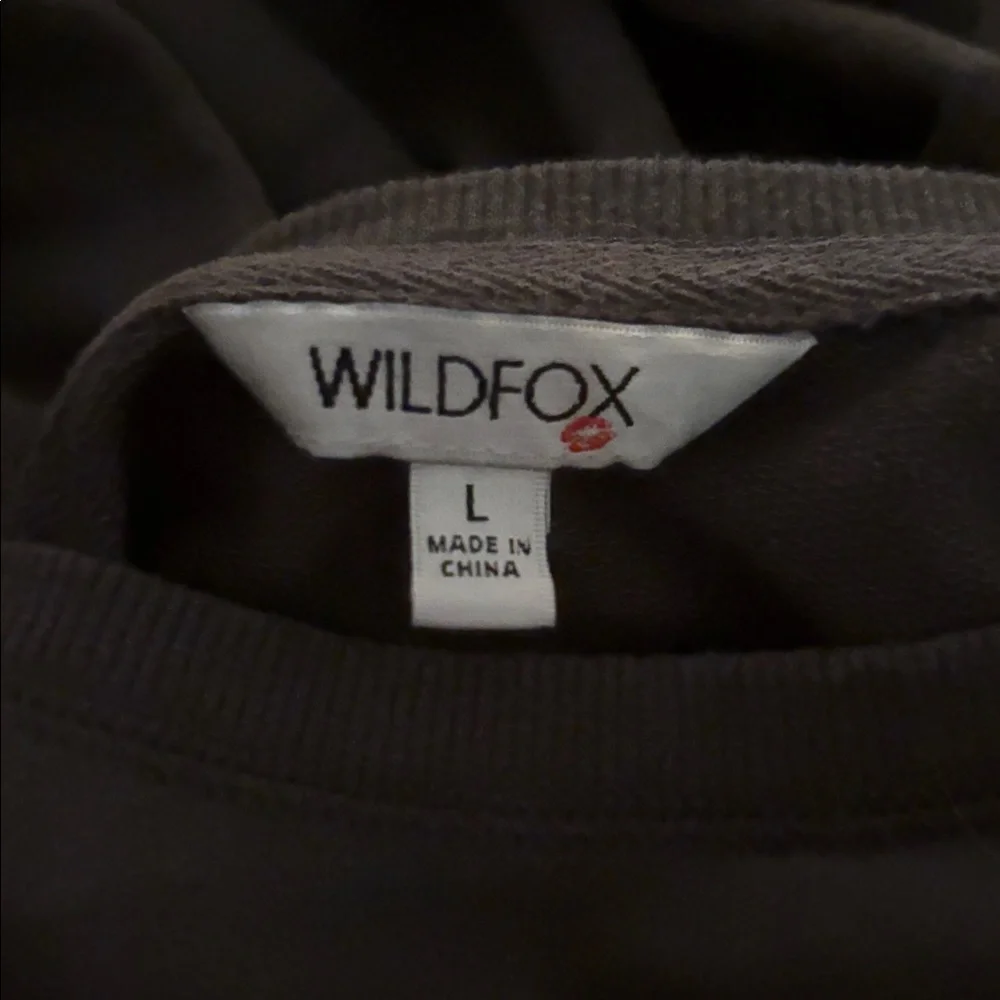 Wildfox "Easy Does It" grey Black Sweatshirt Graphic Crewneck sweater top sz L - Picture 7 of 10